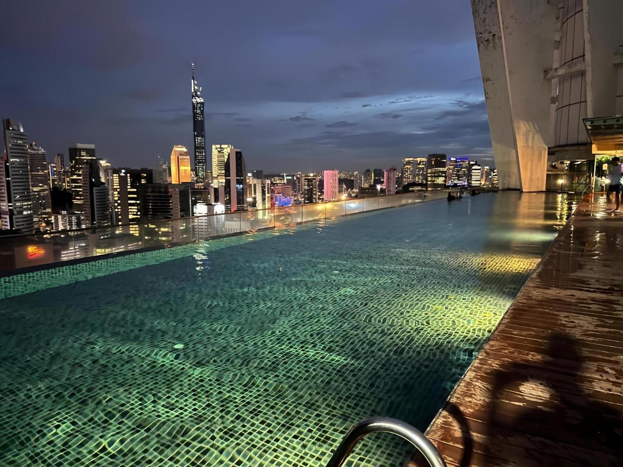 Regalia Exclusive Hostel กัวลาลัมเปอร์ ภายนอก รูปภาพ