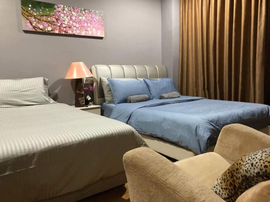 Regalia Exclusive Hostel กัวลาลัมเปอร์ ภายนอก รูปภาพ