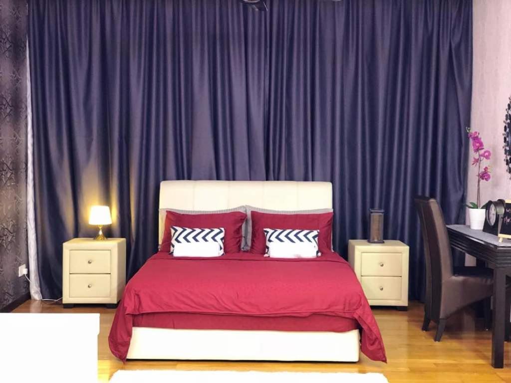 Regalia Exclusive Hostel กัวลาลัมเปอร์ ภายนอก รูปภาพ