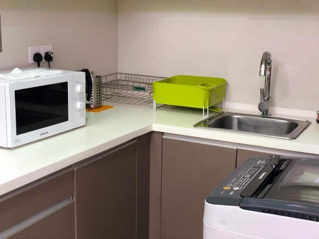 Regalia Exclusive Hostel กัวลาลัมเปอร์ ภายนอก รูปภาพ
